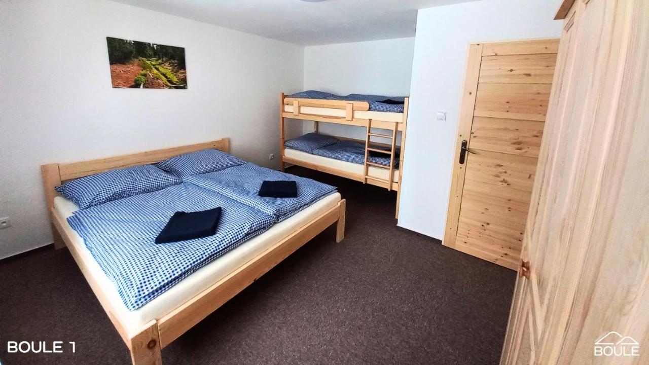 Apartmany Boule Kovarska Ngoại thất bức ảnh