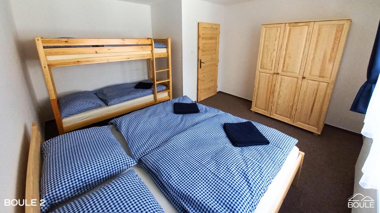 Apartmany Boule Kovarska Ngoại thất bức ảnh
