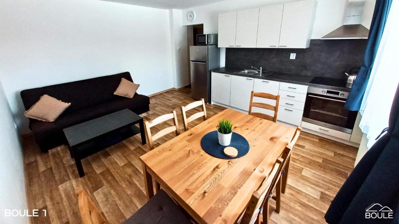 Apartmany Boule Kovarska Ngoại thất bức ảnh