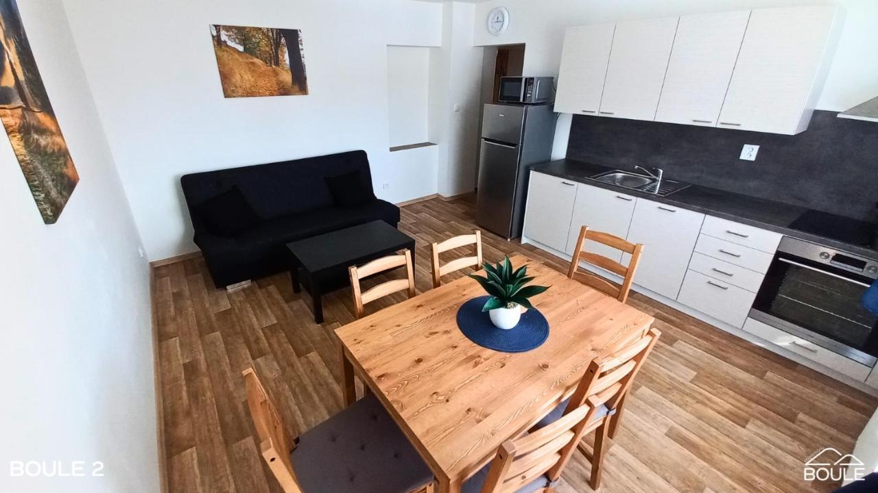 Apartmany Boule Kovarska Ngoại thất bức ảnh